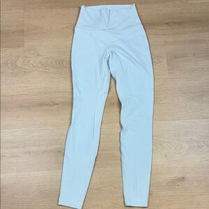 Lululemon Athletica Double Lined High-Waisted Light Blue Leggings size 4